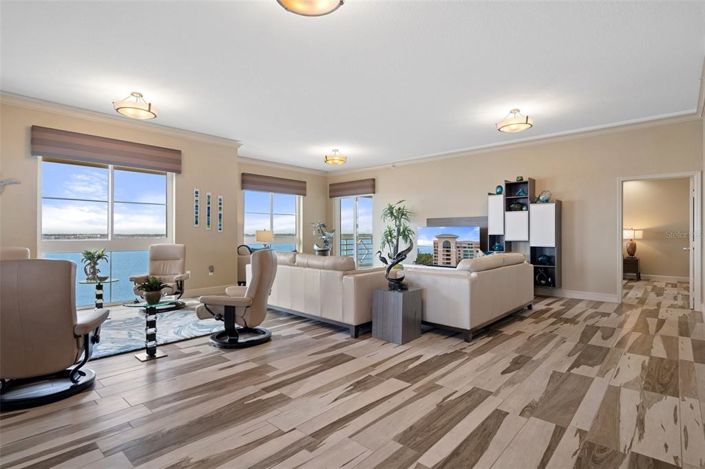 Image No.2-3 Bed Property for sale