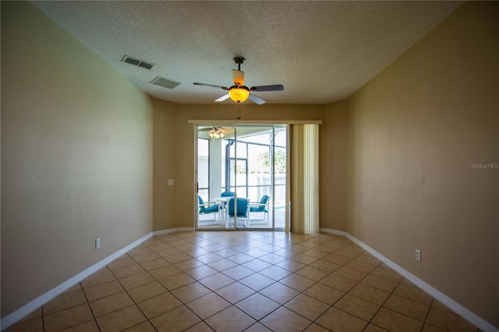 Image No.14-Propriété de 5 chambres à vendre à Davenport