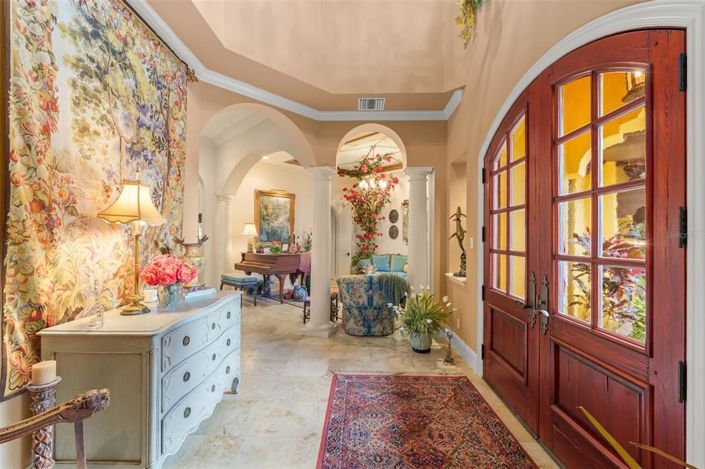 Image No.10-3 Bed Property for sale