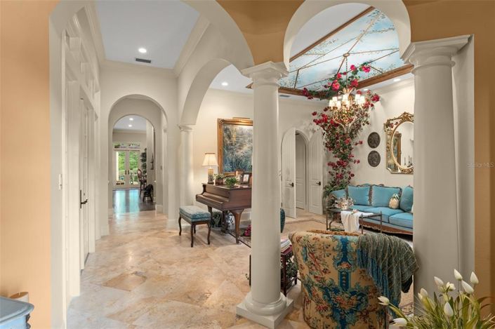 Image No.12-3 Bed Property for sale