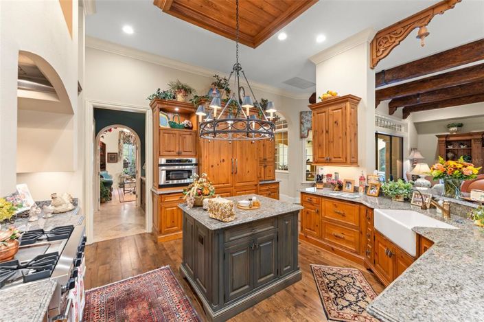 Image No.18-3 Bed Property for sale