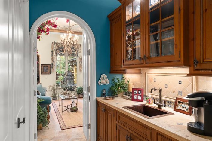 Image No.29-3 Bed Property for sale