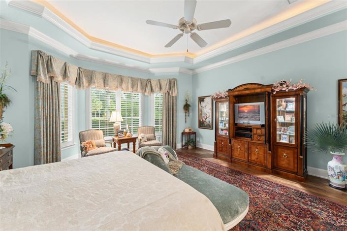 Image No.34-3 Bed Property for sale