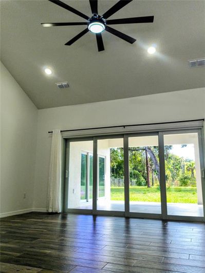 Image No.10-Propriété de 3 chambres à vendre à Davenport