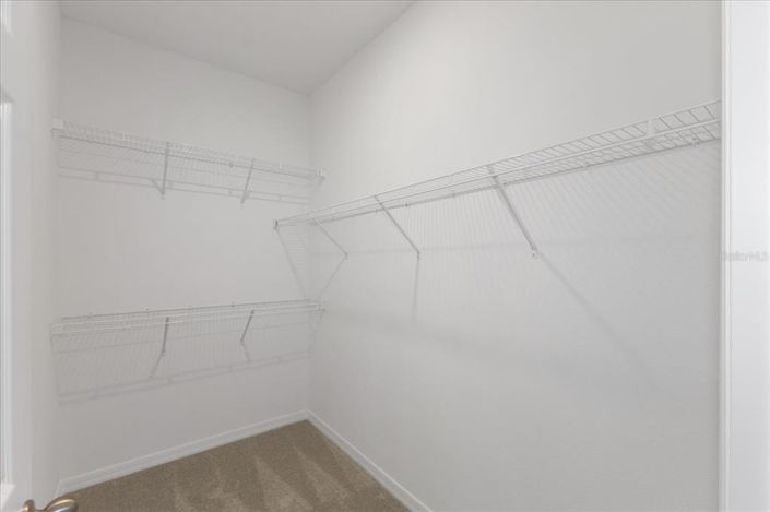 Image No.9-4 Bed Property for sale