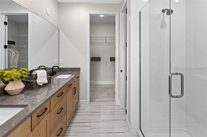 Image No.15-4 Bed Property for sale