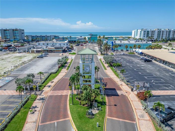 Image No.19-4 Bed Property for sale