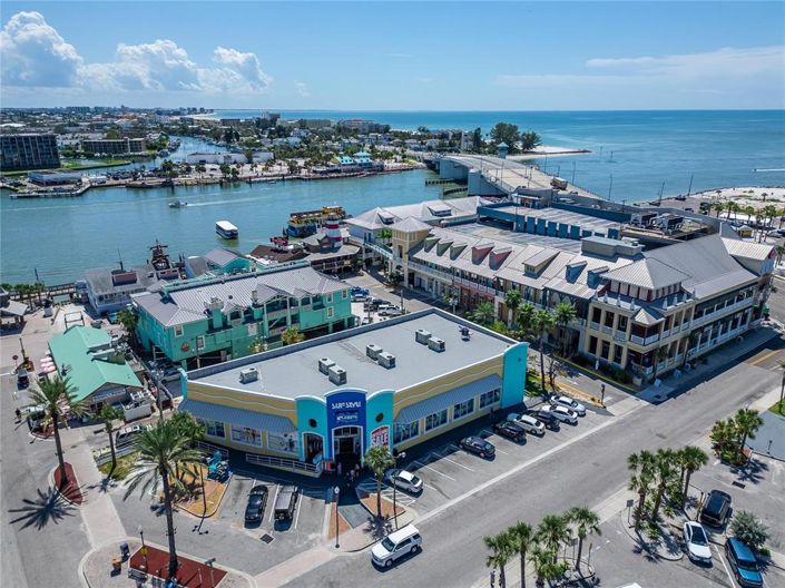 Image No.24-4 Bed Property for sale