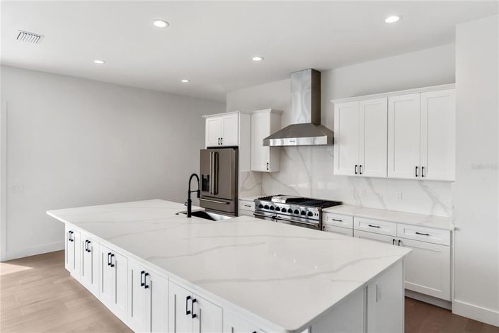 Image No.29-4 Bed Property for sale