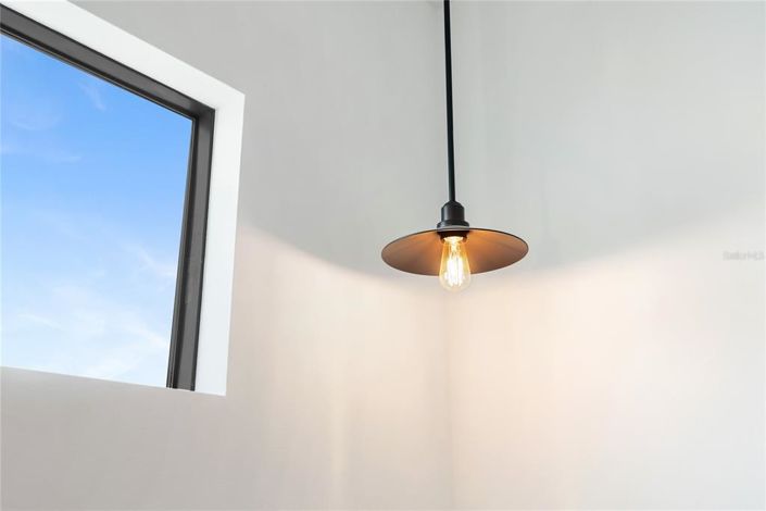 Image No.35-4 Bed Property for sale