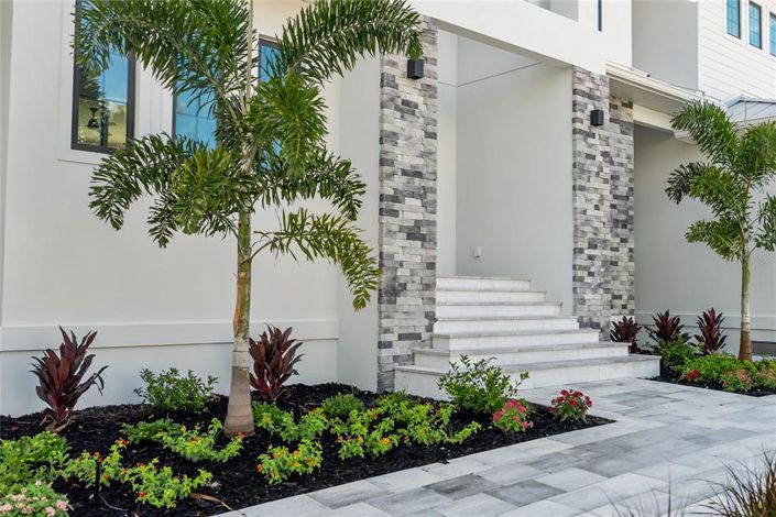 Image No.49-4 Bed Property for sale