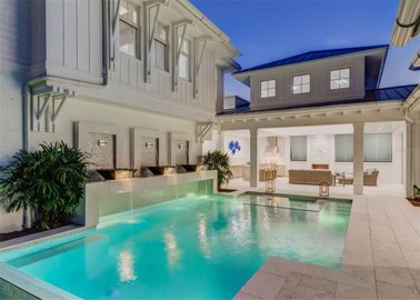 4 Bed Property for sale