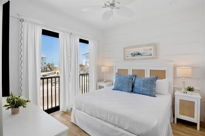 Image No.28-7 Bed Property for sale