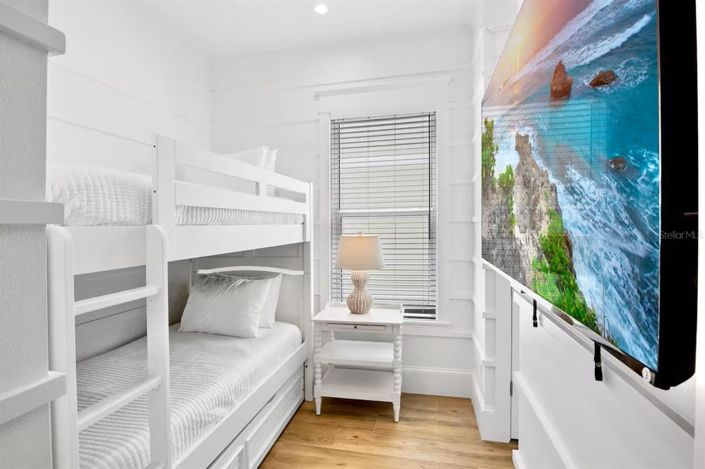 Image No.31-7 Bed Property for sale