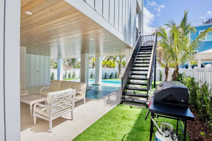 Image No.48-7 Bed Property for sale