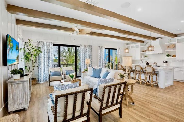 Image No.7-7 Bed Property for sale