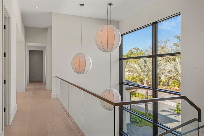 Image No.55-5 Bed Property for sale