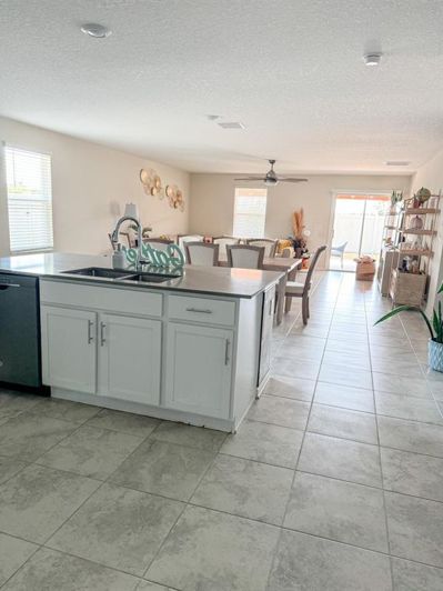 Image No.8-Propriété de 4 chambres à vendre à Kissimmee