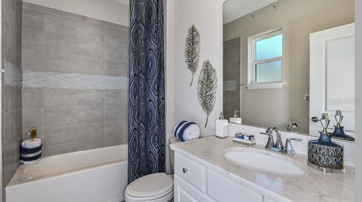 Image No.14-4 Bed Property for sale