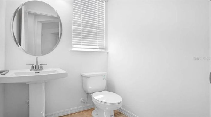 Image No.10-4 Bed Property for sale