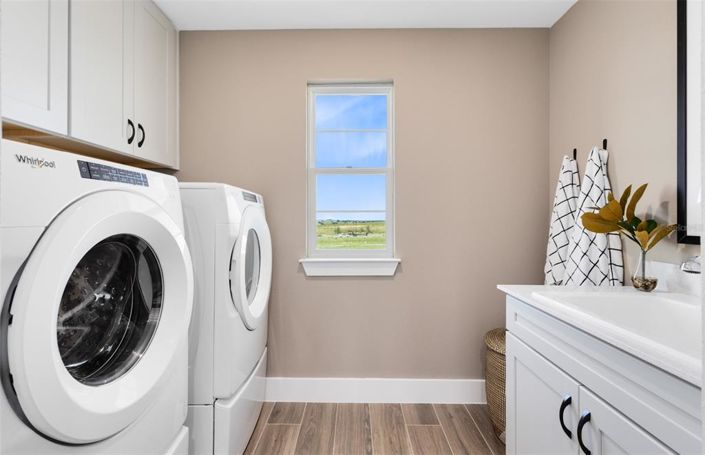 Image No.42-5 Bed Property for sale