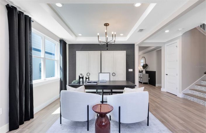 Image No.6-5 Bed Property for sale