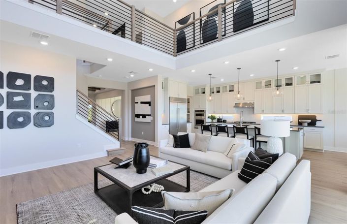 Image No.13-5 Bed Property for sale