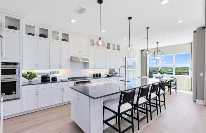 Image No.16-5 Bed Property for sale