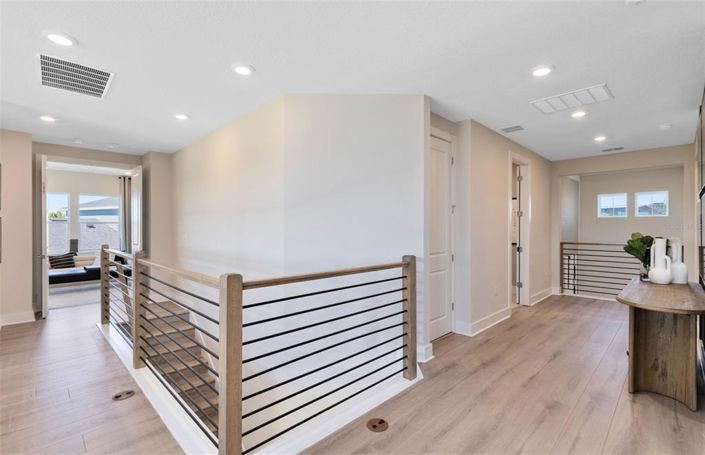 Image No.30-5 Bed Property for sale