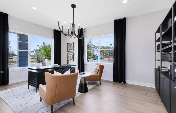 Image No.4-4 Bed Property for sale