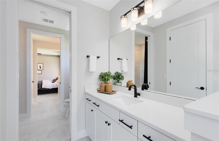 Image No.44-4 Bed Property for sale