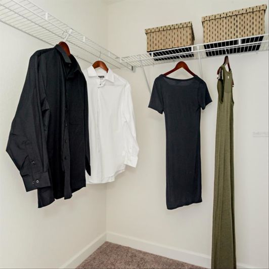 Image No.12-5 Bed Property for sale