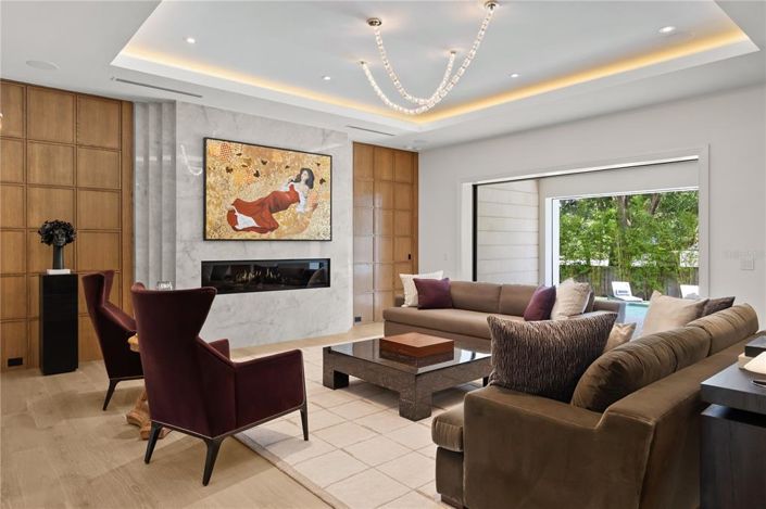 Image No.13-5 Bed Property for sale