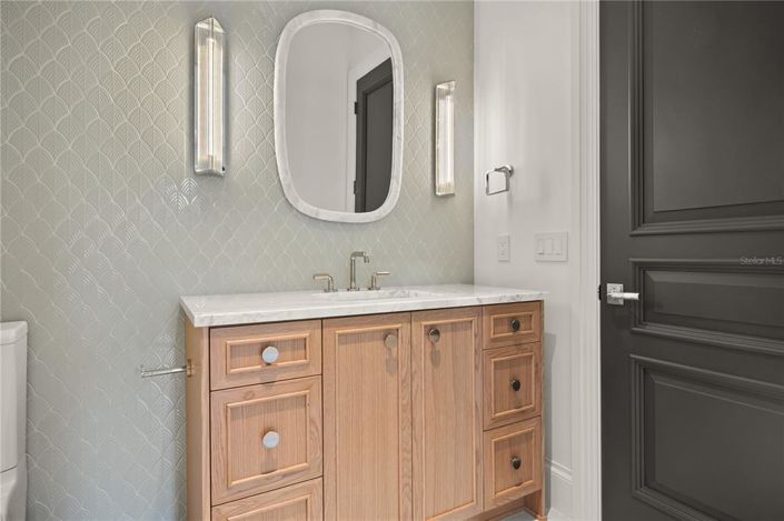 Image No.37-5 Bed Property for sale