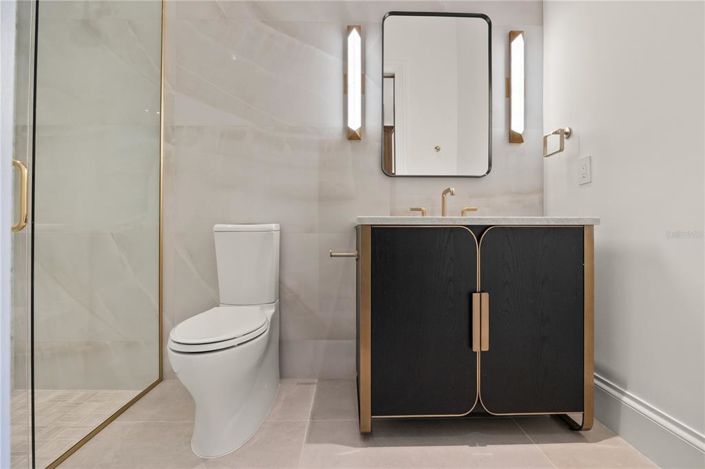 Image No.7-5 Bed Property for sale