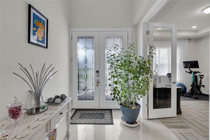 Image No.4-6 Bed Property for sale