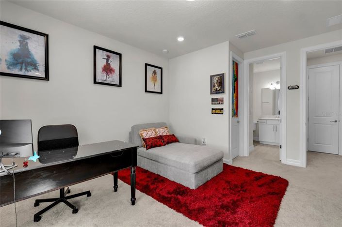 Image No.41-6 Bed Property for sale