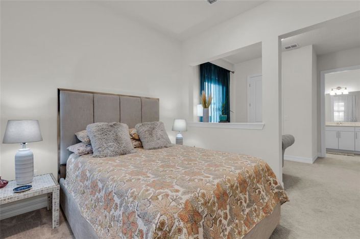 Image No.43-6 Bed Property for sale