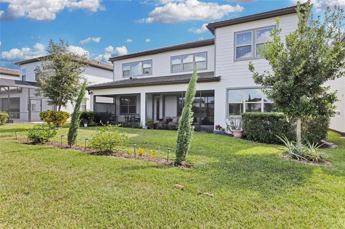 Image No.53-6 Bed Property for sale