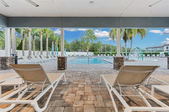 Image No.56-6 Bed Property for sale