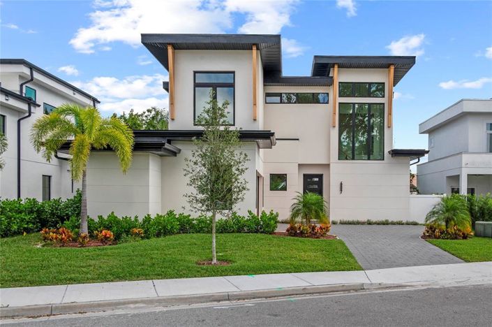 Image No.1-Propriété de 4 chambres à vendre à Winter Park