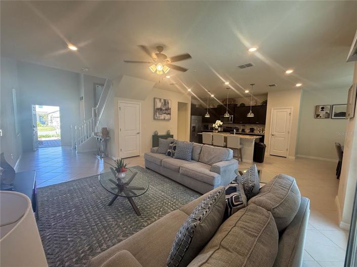 Image No.6-5 Bed Property for sale