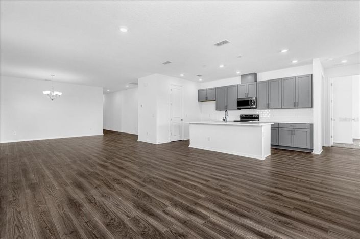 Image No.14-4 Bed Property for sale