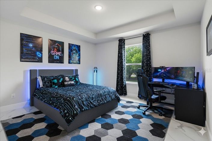 Image No.7-4 Bed Property for sale