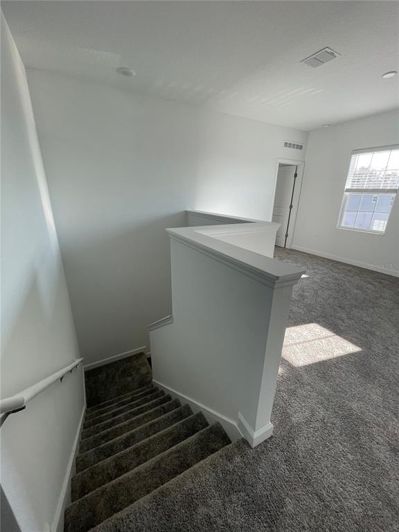 Image No.8-5 Bed Property for sale