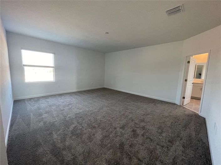 Image No.9-5 Bed Property for sale