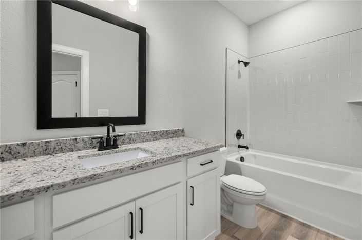 Image No.7-3 Bed Property for sale