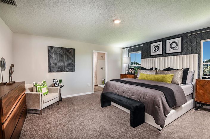 Image No.12-5 Bed Property for sale