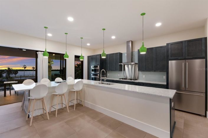 Image No.18-3 Bed Property for sale