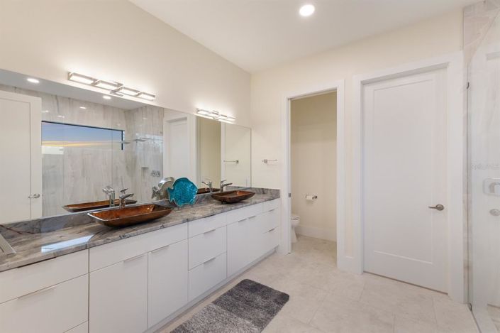 Image No.25-3 Bed Property for sale